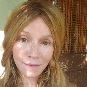 Meet your Posher, Helen
